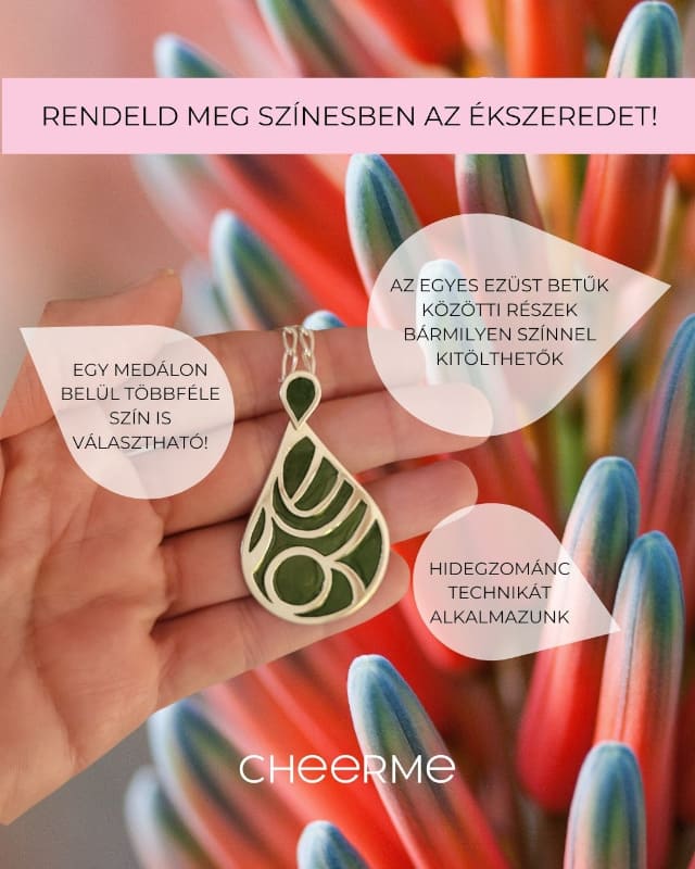 Rendeld meg színesben az ékszeredet! - ékszer a kézben, mögötte színkavalkád